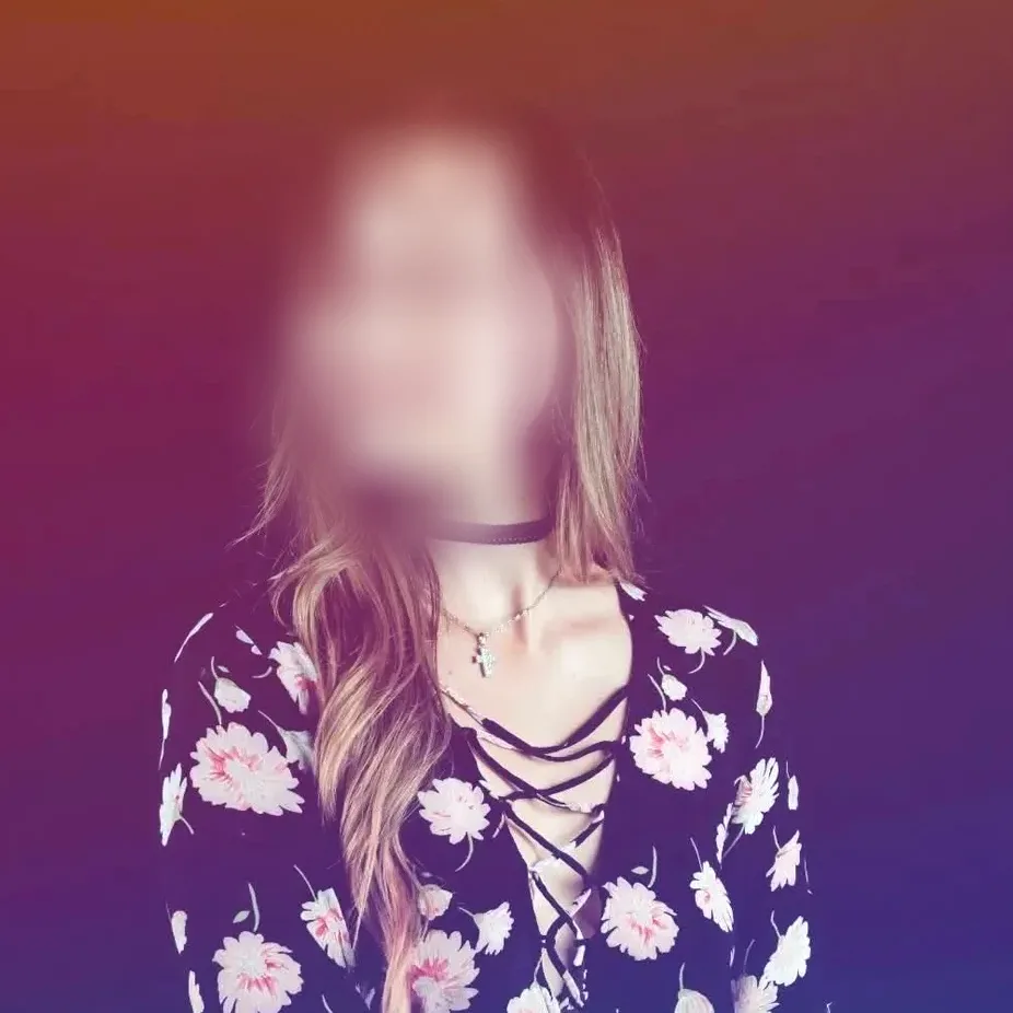 Celia, 24 años