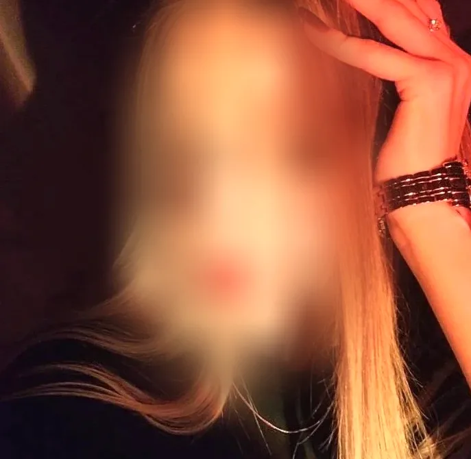 Emma, 21 años